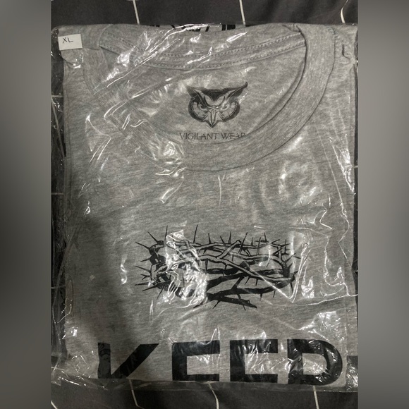 Gray Vigilant Shirt(Keep Jesus And Trust On) - Picture 2 of 3